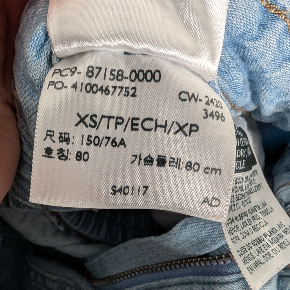 FARM Rio Light Blue Denim Jumpsuit with Parrot Print - Picture 6 of 8